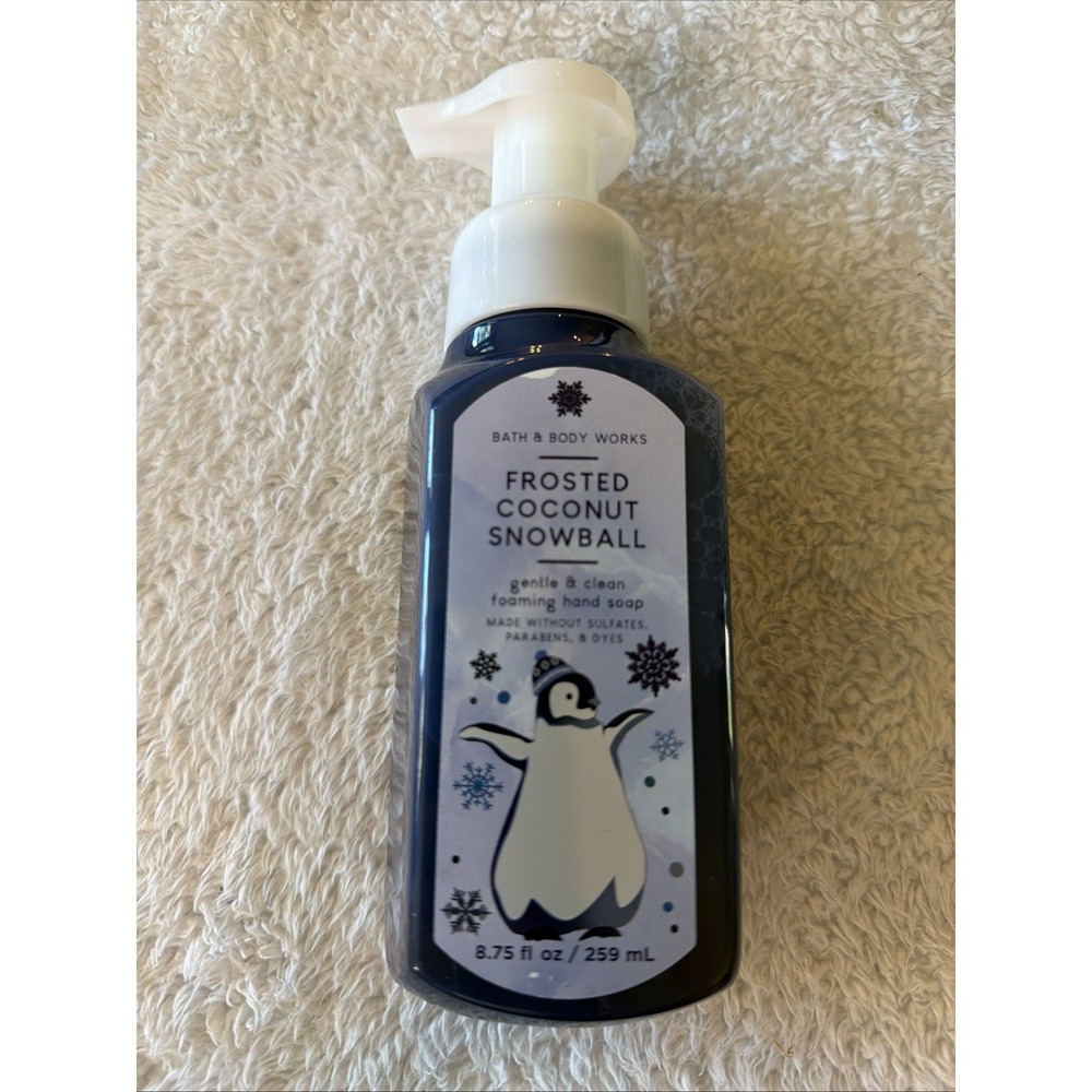 Bath and Body Works Frosted Coconut Snowball Foaming Hand Soap 8.75 oz New